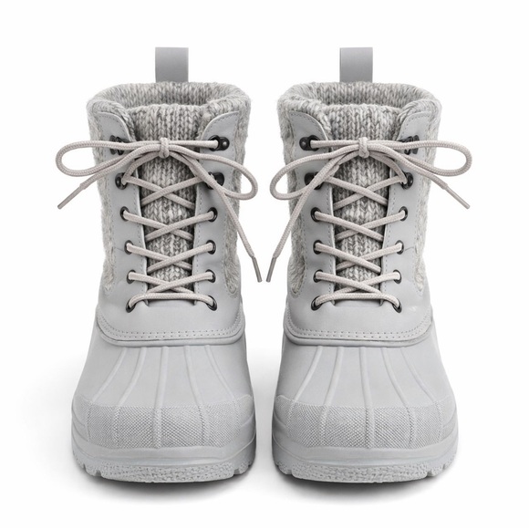 Muk Luks Shoes - MUK LUKS Women’s Size 8 Gray Duck Boots Knit Winter Waterproof Rubber Sole Cozy